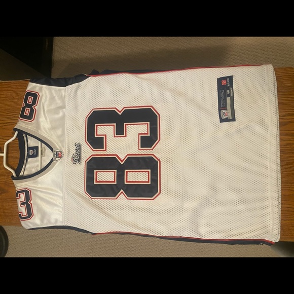 Football Jersey - Picture 2 of 4
